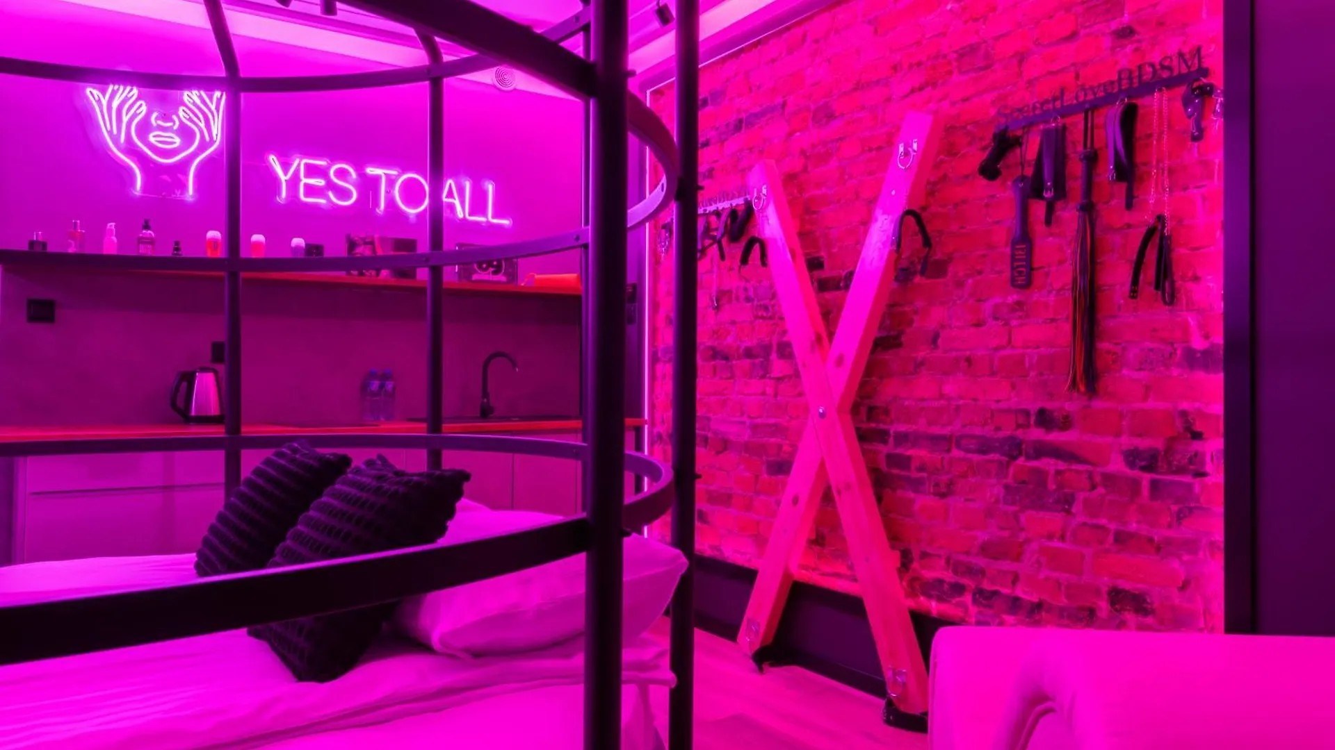 Secret Love Bdsm Posen Apartment